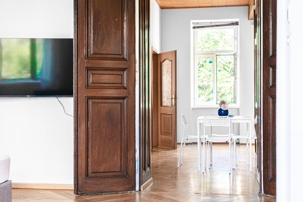 Apartamento Brilliant 2Br Apt. Near Akh-Hospital Viena Exterior foto