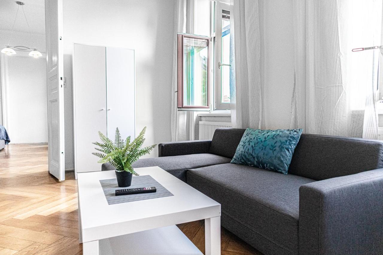 Apartamento Brilliant 2Br Apt. Near Akh-Hospital Viena Exterior foto