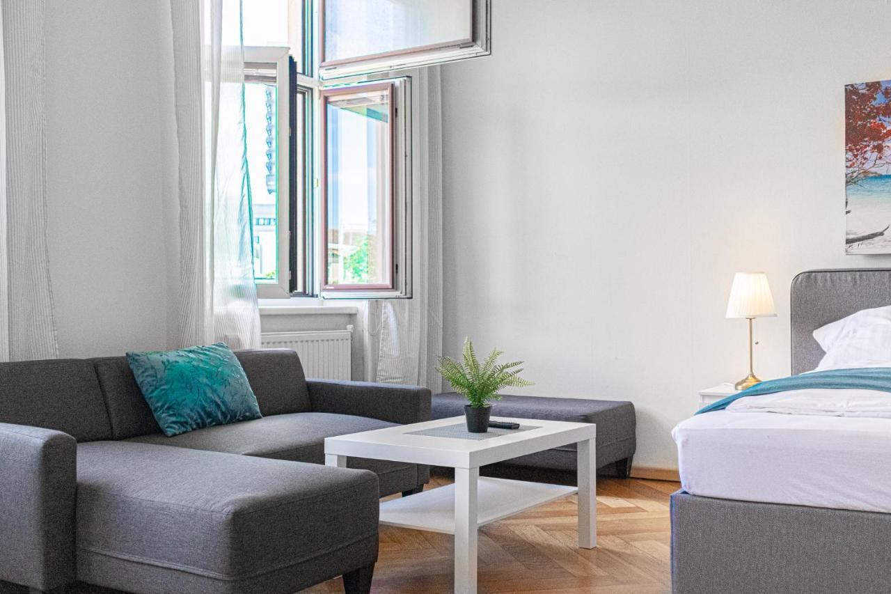 Apartamento Brilliant 2Br Apt. Near Akh-Hospital Viena Exterior foto